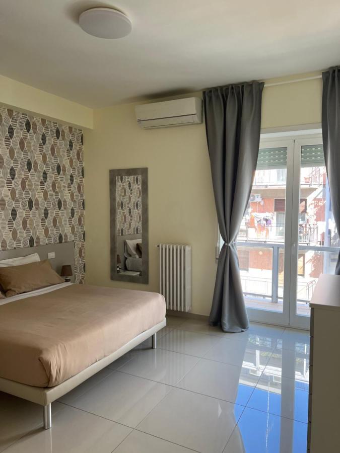 Centralflats 195 Private Apartments Бари Екстериор снимка