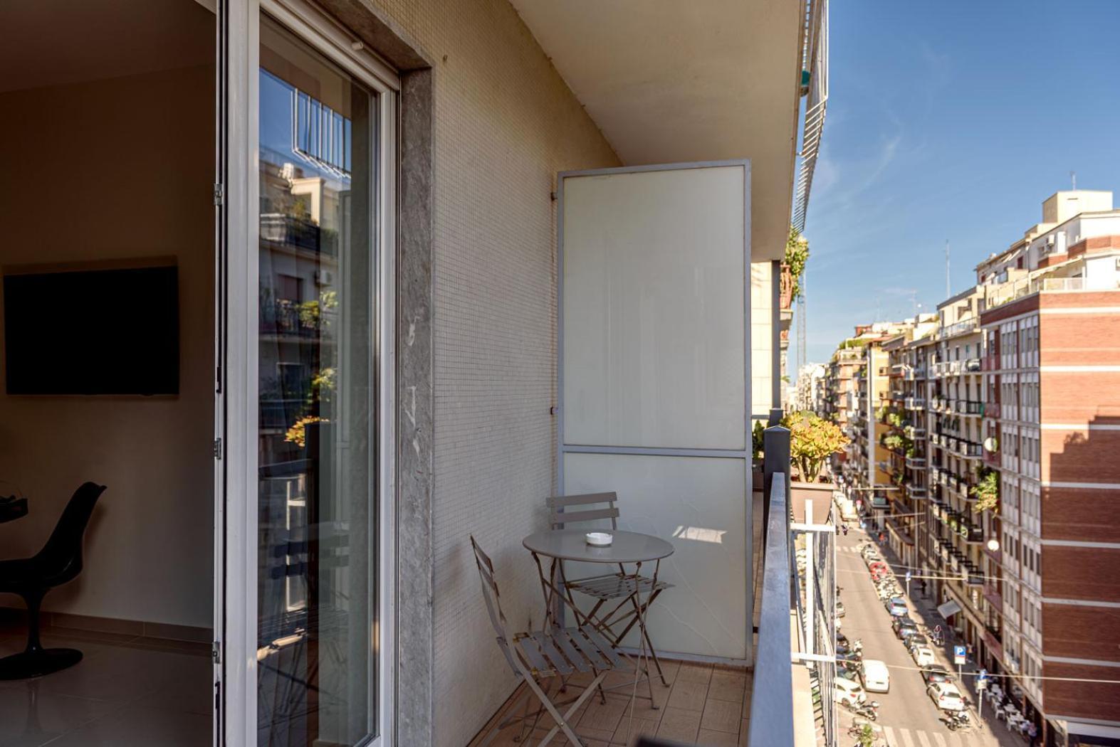 Centralflats 195 Private Apartments Бари Екстериор снимка