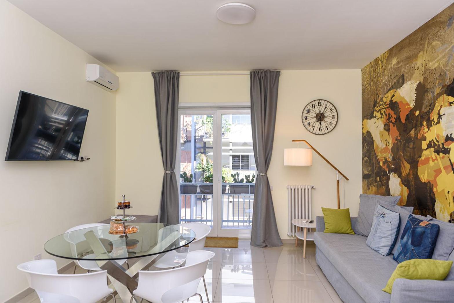 Centralflats 195 Private Apartments Бари Екстериор снимка