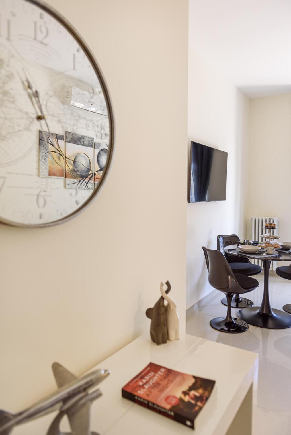 Centralflats 195 Private Apartments Бари Екстериор снимка