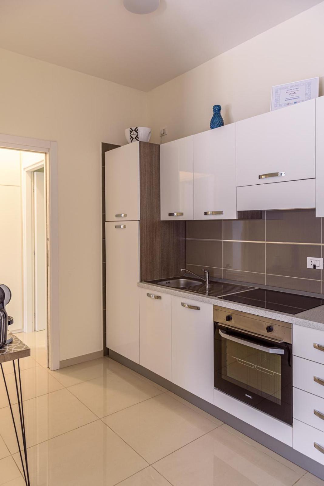 Centralflats 195 Private Apartments Бари Екстериор снимка